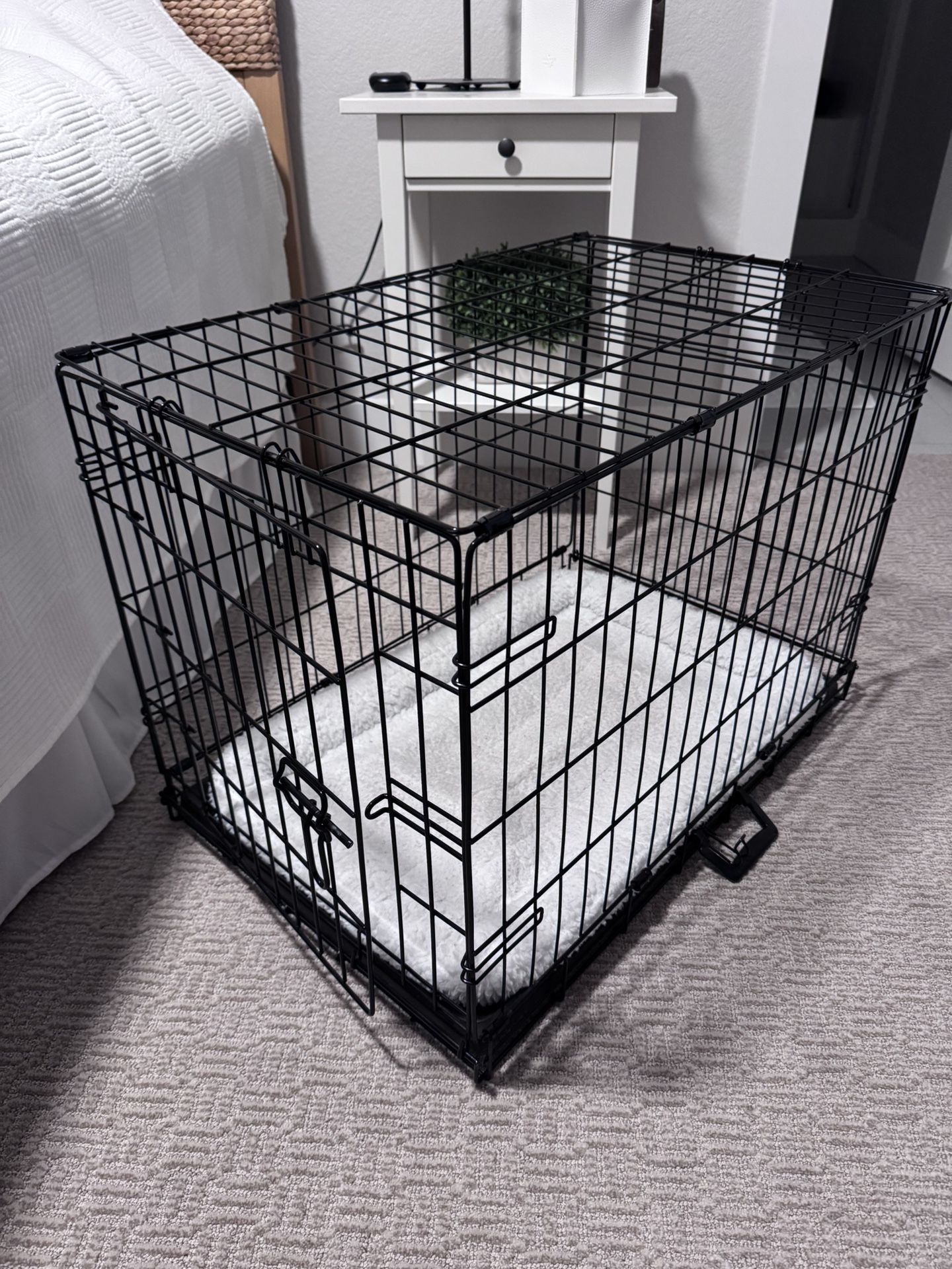 Dog Crate - Smaller Breads