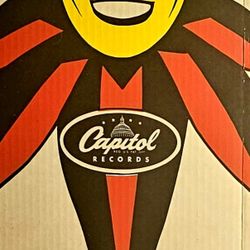 Vinyl Collectors!  Capital Records Collectible Picture