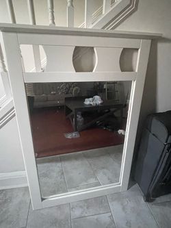 FREE Mirror white wood