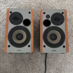 Edifer Bookshelf Speakers