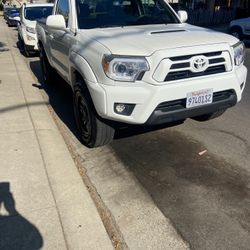 Toyota Tacoma White