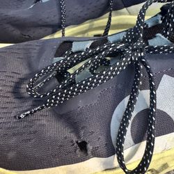 On Running Cloudnova / Cloud Shoes – Men’s (Size ?) – navy blue/Yellow