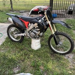 Crf(contact info removed) want 3,800 Or Tap In With Trades 