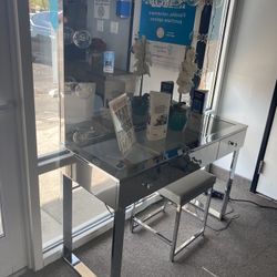 LED VANITY $799! ❤️🏠✨ With Stool! 