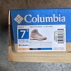 Columbia Newtons Ridge Waterproof Hiking Boots 
