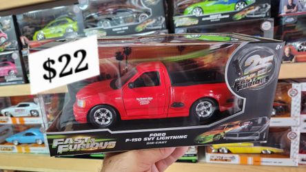 FAST  & FURIOUS 
1/24 SCALE DIECAST METAL 

FORD F-150 SVT LIGHTNING