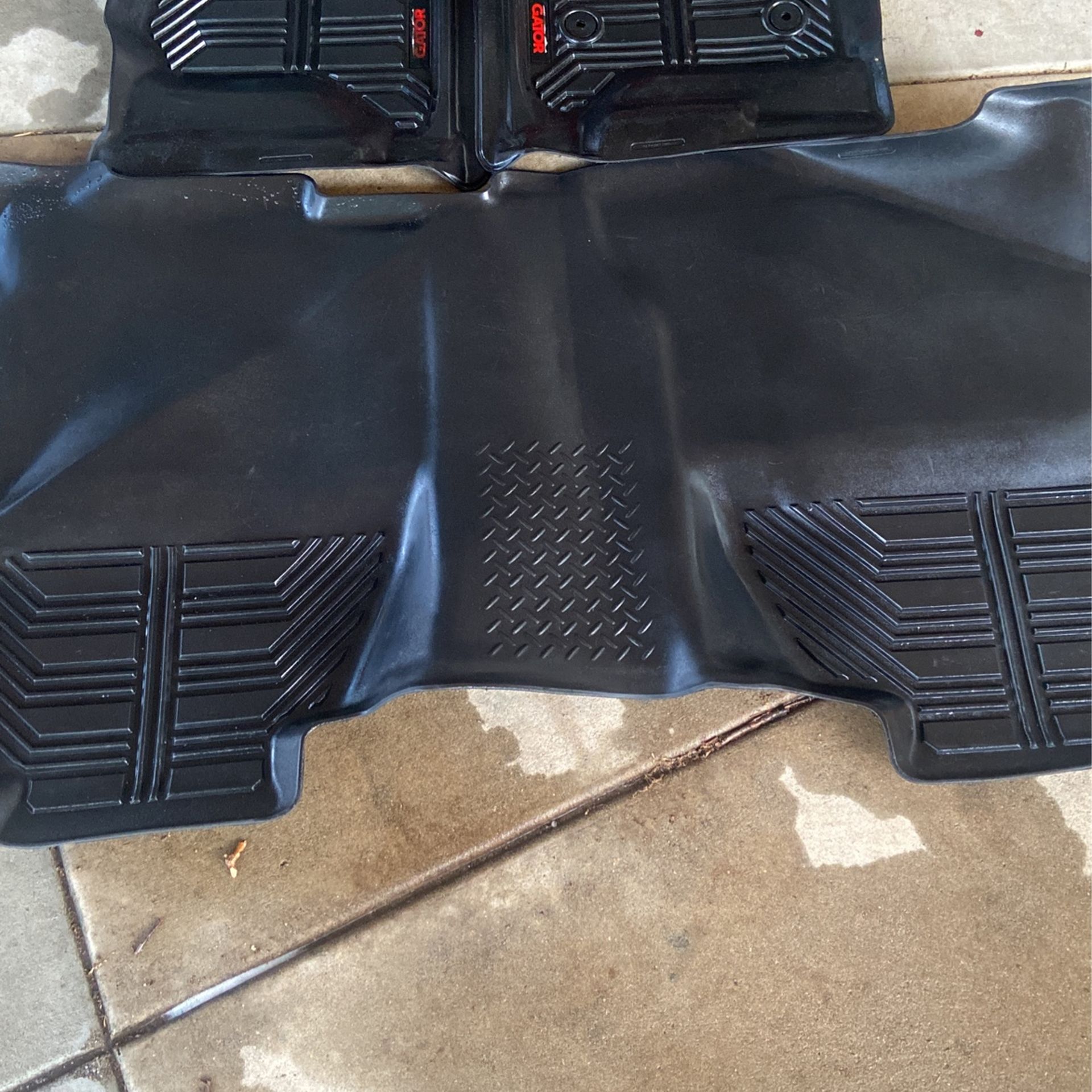 Floor Mats For Chevy Or Gmc 1500 Crew Cad 2007 -2016