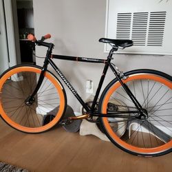 The Hour Fixie Bike Windsor for Sale in Sacramento CA OfferUp