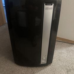 Delonghi Portable Ac 12,500 BTU 