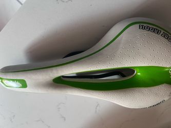 Used once.  Sold the bike with the original seat kept the new one