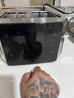 Oster 4-Slice Toaster Touch Screen Stainless Steel Digital Timer 6 Shade Settings Easy to Clean Removable Crumb Tray