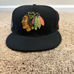 Chicago Blackhawks Fitted Size 7 1/2