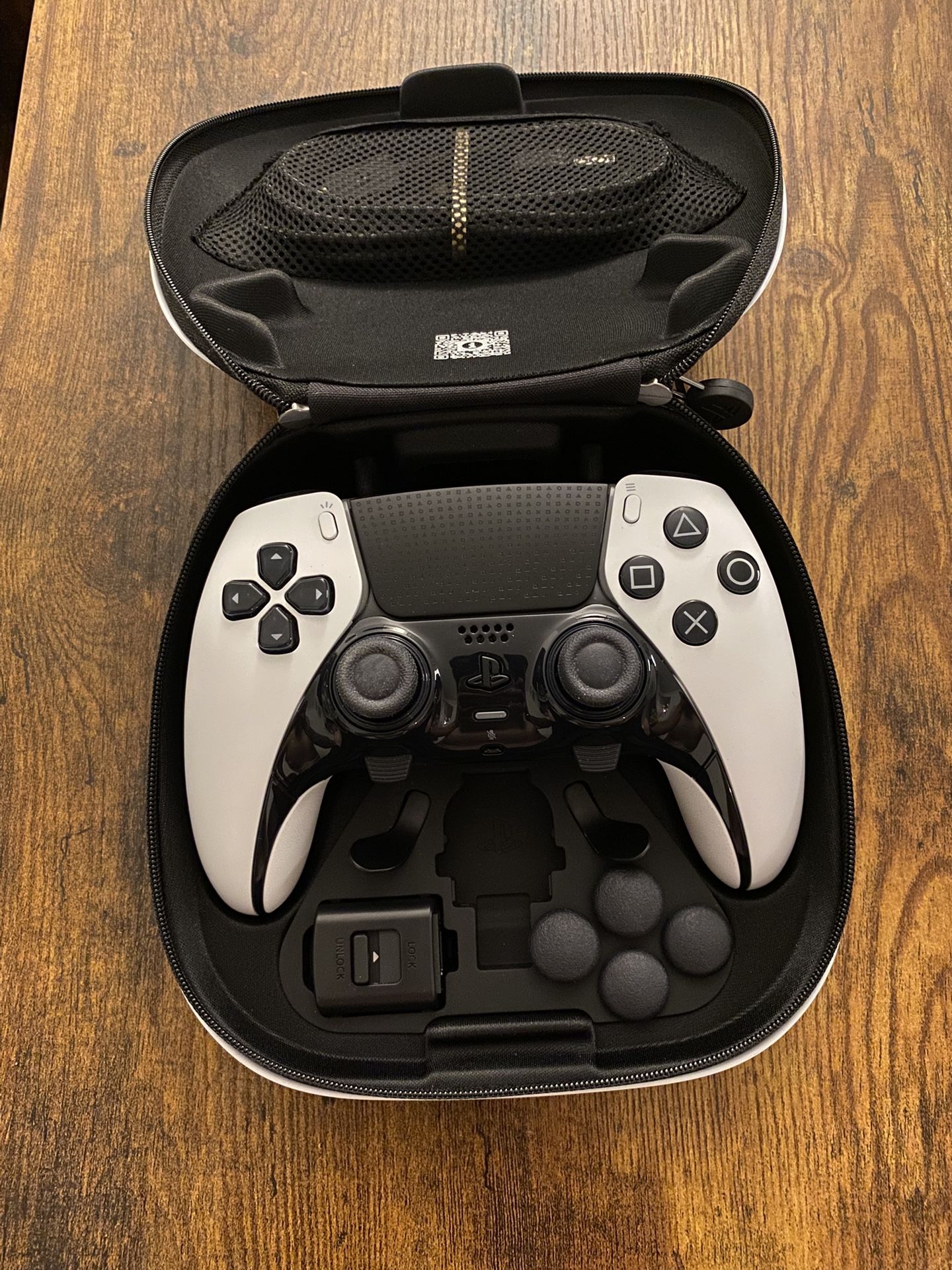 PlayStation 5 DualSense Edge Controller 