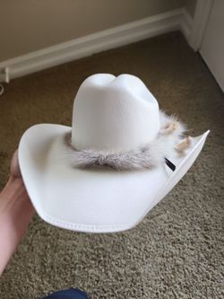 Cowboy hat with fox hat band