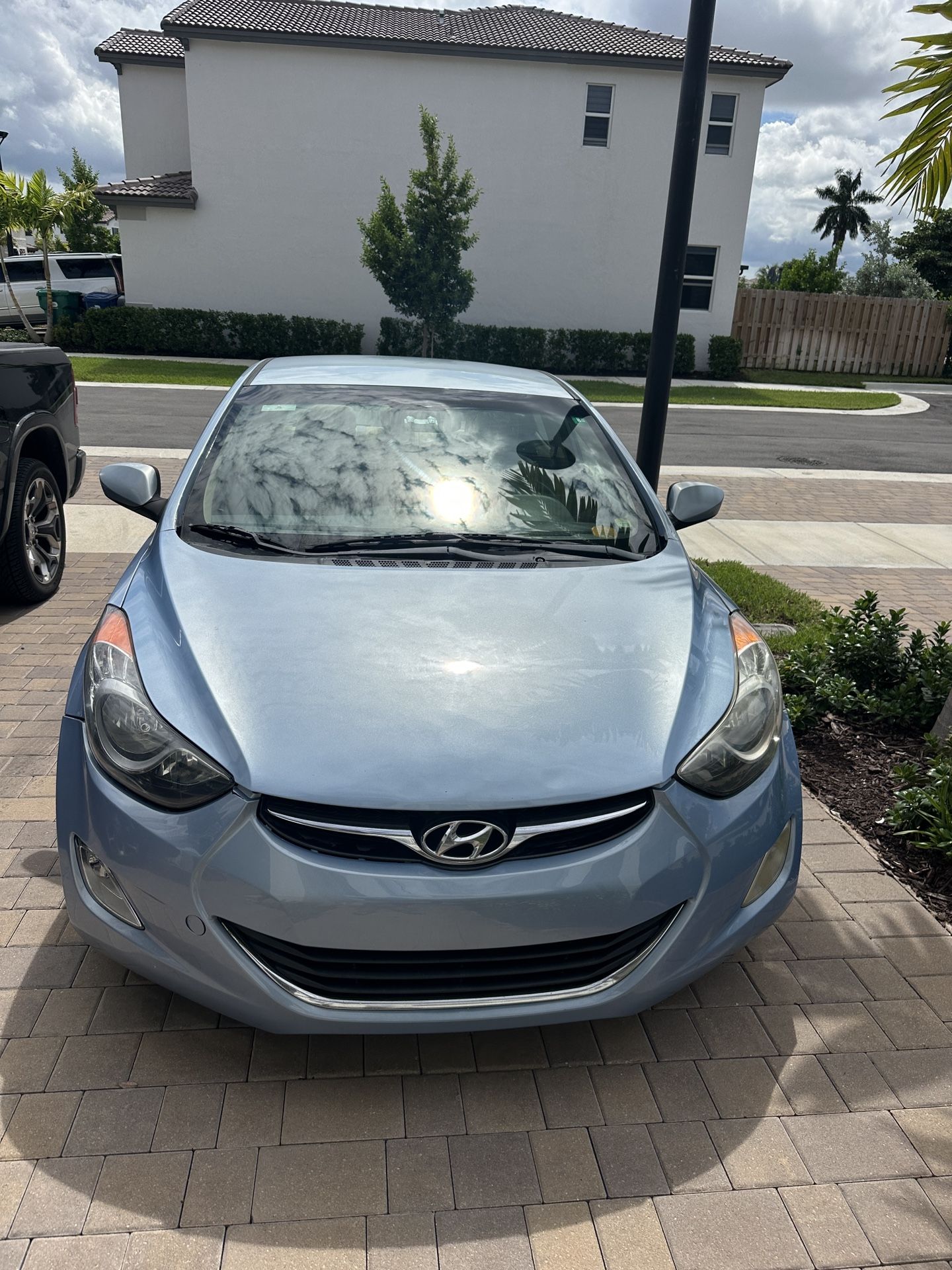2012 Hyundai Elantra