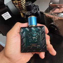 Versace 