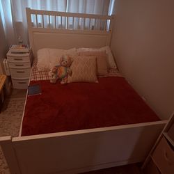 For Sale: Gently Used Kids' Room Furniture Set