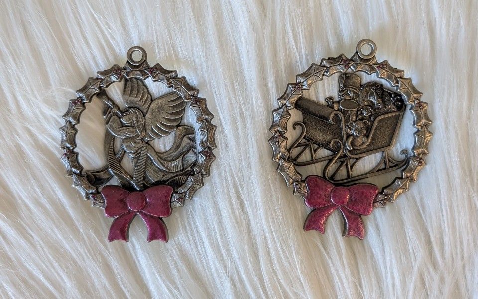 Vintage Gloria Duchin 1991 Ornaments Wreaths Sleigh + Angel Christmas