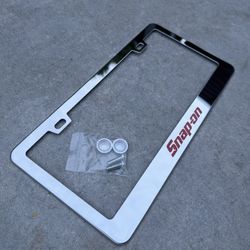 Snap On Tools License Plate Frame Polished Chrome Snap-On Tools Racing   Happy to answer any questions you may have! Thanks! 