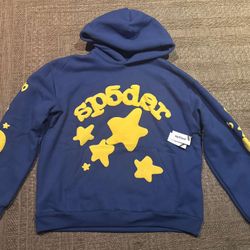 Spider Hoodie ⭐️