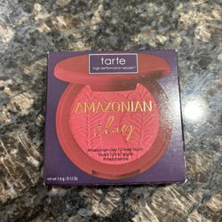 NEW TARTE AMAZONIAN CLAY 12 HOUR BLUSH IN HONEYSUCKLE $12!!