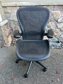 Herman Miller Aeron Chair Size C