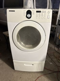 Samsung Ultra Capacity Gas Dryer