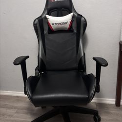 Gtracing gaming chair 