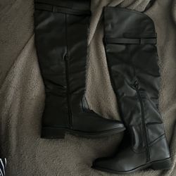 Black Women Boots Size 10