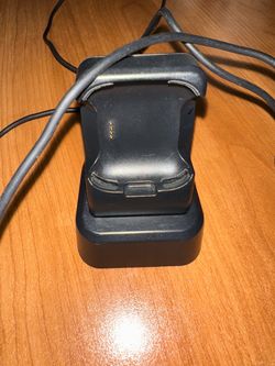 Desktop Charging Station Dock Stand for Fitbit Smartwatch / Fitness Tracker