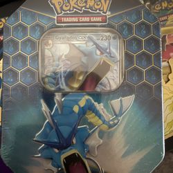 Pokémon Gyarados Hidden Fates Tin