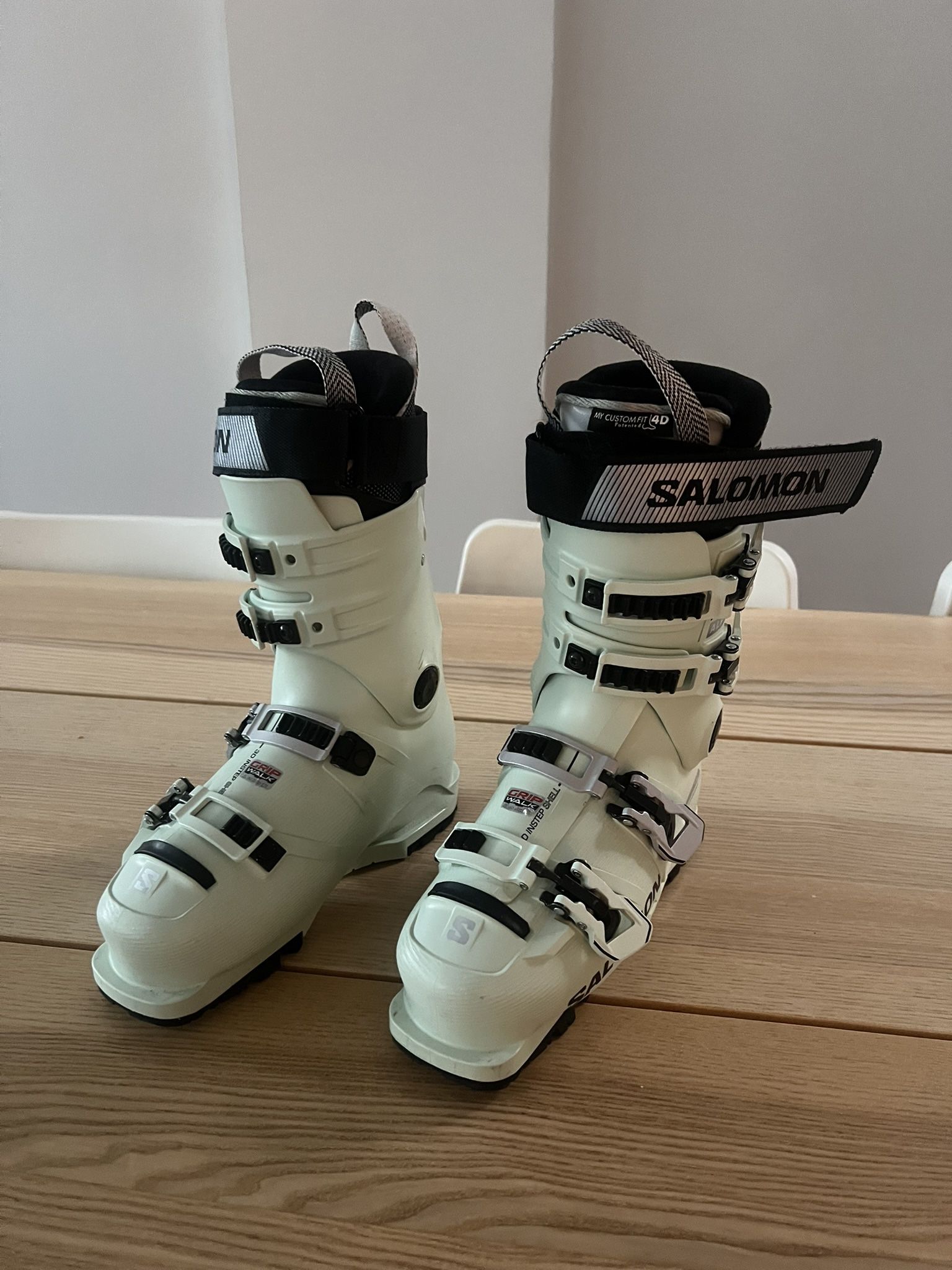 Salomon S/Pro Alpha 100 Ski Boots – Size 23/23.5