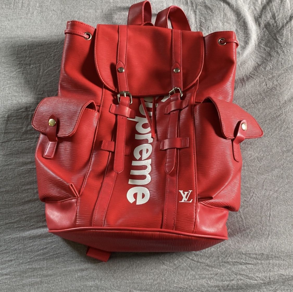 LV supreme