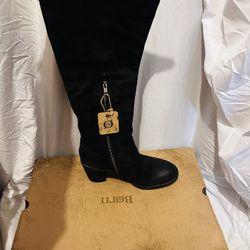 Born Boots