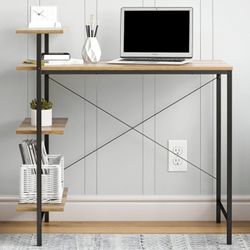 Mainstays Desks in mint condition is available for 25$