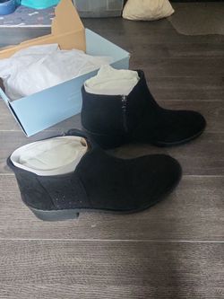 Bzees wide width size 11 black shoes