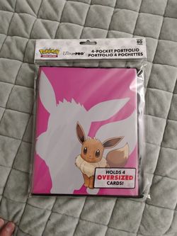 Pokemon binder Pink w Eevee