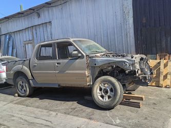 Ford Explorer 2,000
