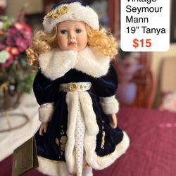 Vintage 19” Tanya by Seymour Mann Porcelain dolls. Christmas winter outfit