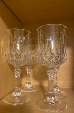 Set of 4 Longchamp (Clear)
by Cristal D'Arques
6.5" de altura y 2.5 " de diametro