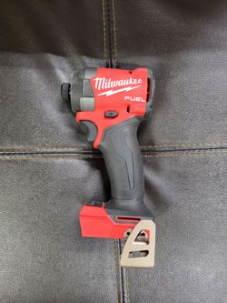 Milwaukee M18 FUEL 1/4 in. Hex Impact Driver (Tool-Only)