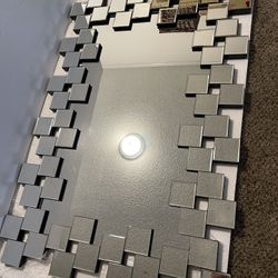Wall mirror (NEW)