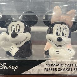 Mickey & Minnie Salt & Pepper Set