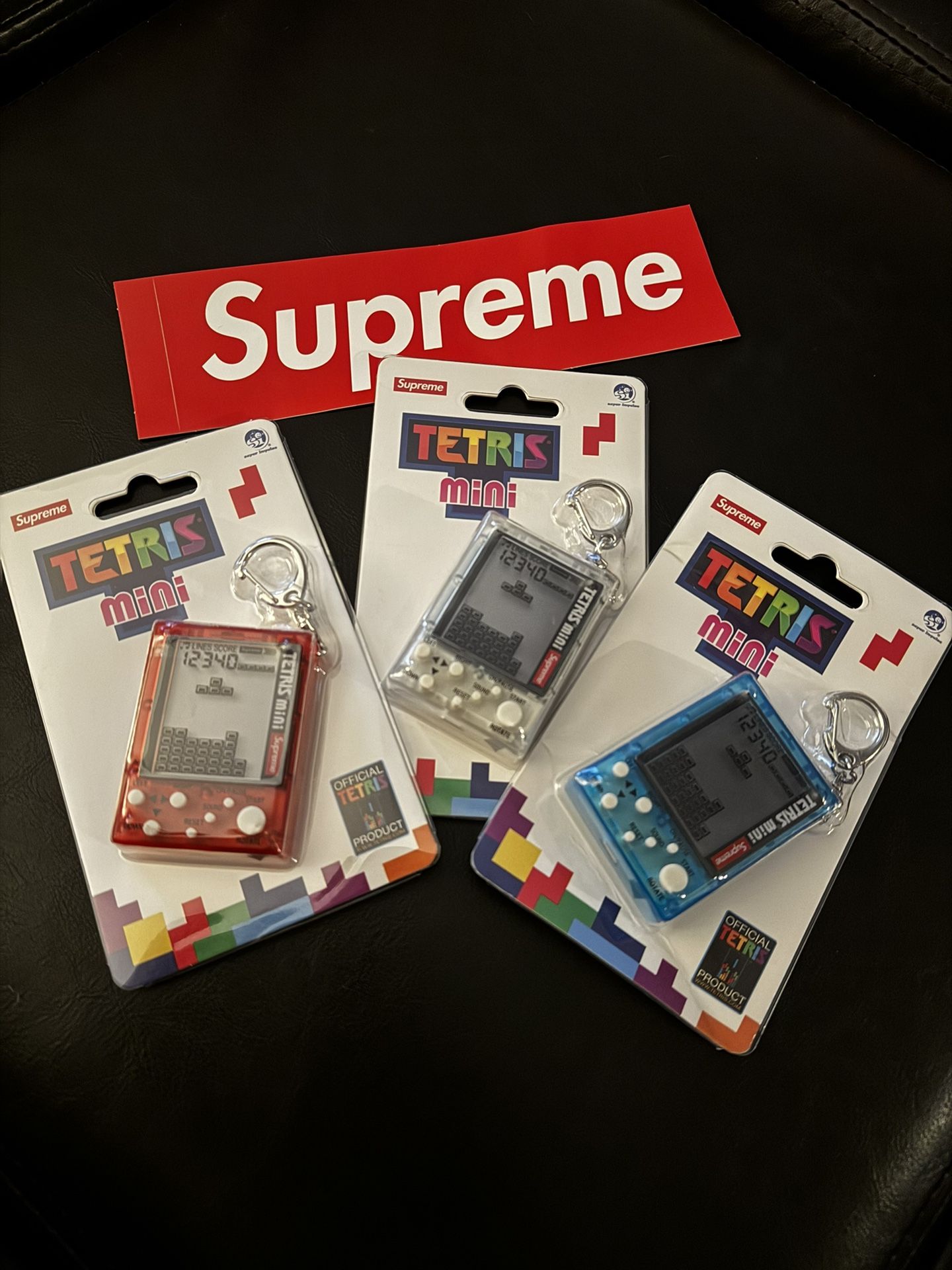 Supreme x 好ましく Tetris Mini Red