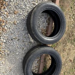 Two Used Nitto Dura Grappler Highway Terrain Tires 275/55R20 $100/ OBO
