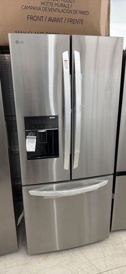 💥Great Deal💥 30 in. W 22 cu. ft. French Door Refrigerator with Water Dispenser in Stainless Steel