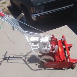 2 Lawn Mowers For Sale. for Sale in Bakersfield, CA - OfferUp