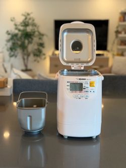 Zojirushi Home Bakery Mini Breadmaker – Works Perfectly, White