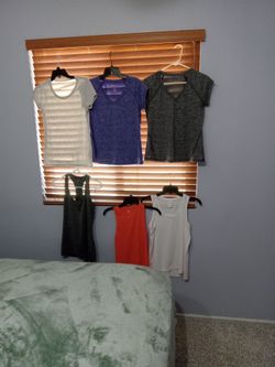 Work out tops