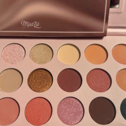 Eye Shadow Pallet